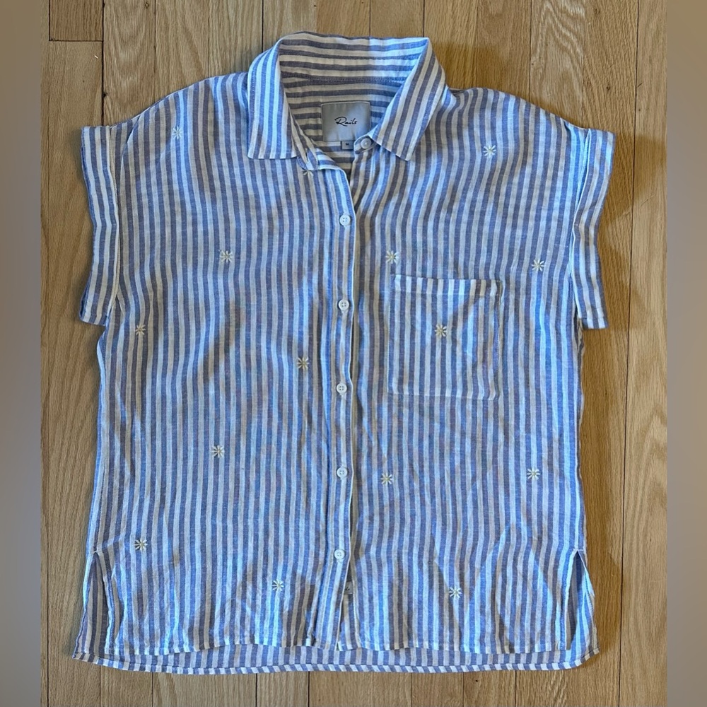 Rails Linen Blend Blue White Striped Embroidered Floral Cap-Sleeved Blouse, M